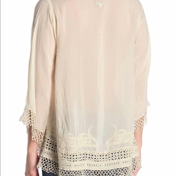 🎉HP🎉Johnny Was Embroidered Assic Top NWT Large - Picture 4 of 6